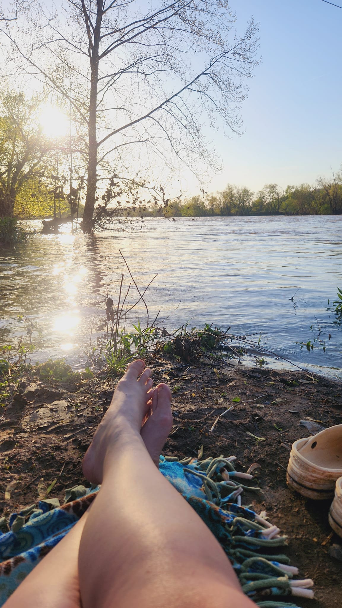 This peaceful moment by the river is an example of one of those small intentional acts. Taking a pause, letting the sounds of nature ground me, I gave myself a break from the caregiving whirlwind. You can find these pockets of peace anywhere—sometimes it’s as simple as being near water, under the sun.